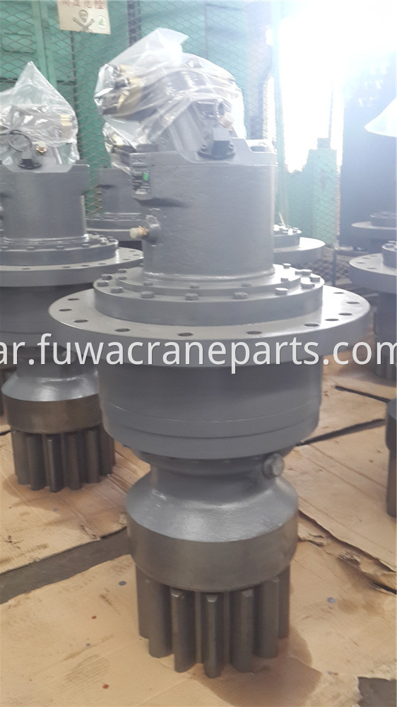 Slewing Ring Reducer for Cranes